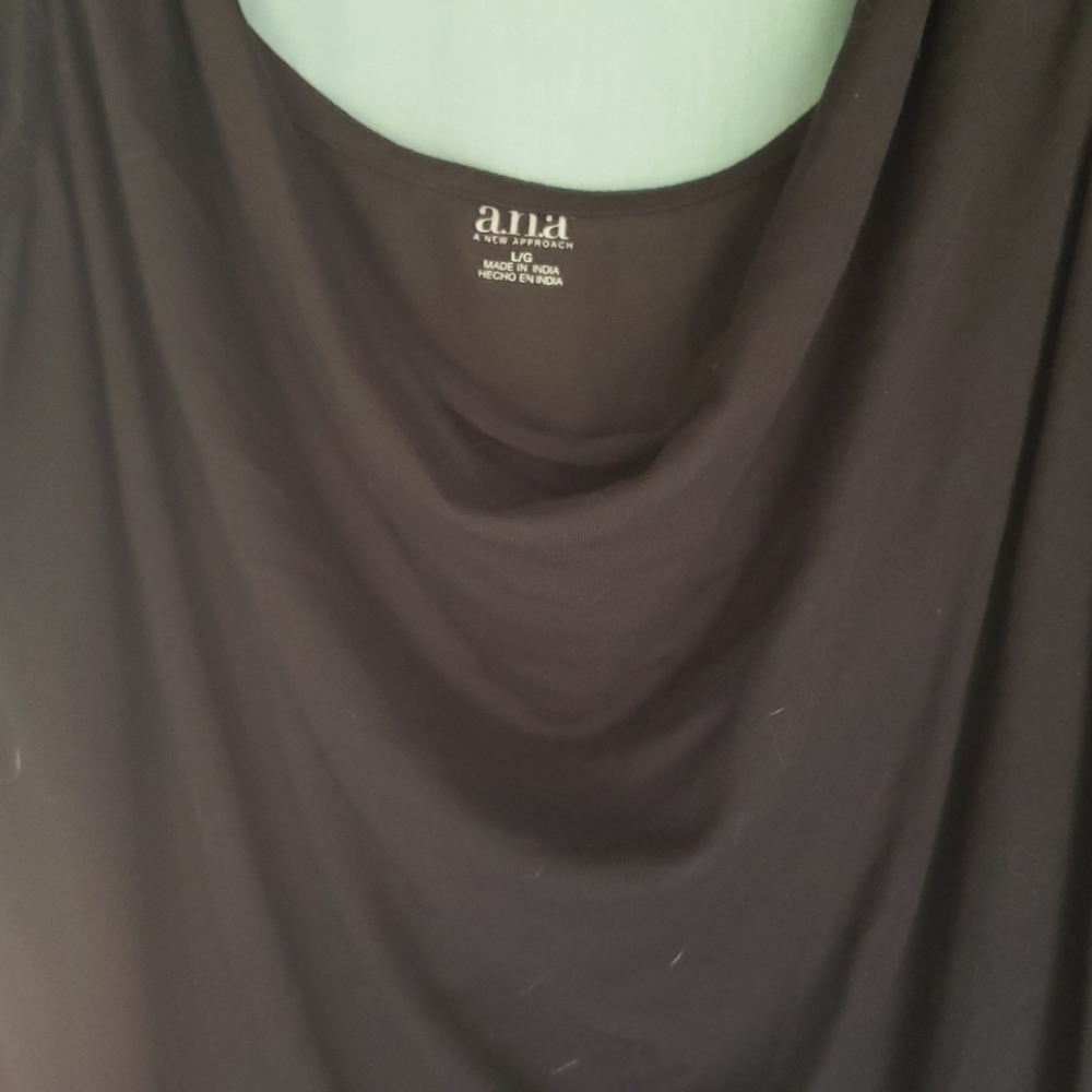 Embellished Tank - Picture 3 of 3